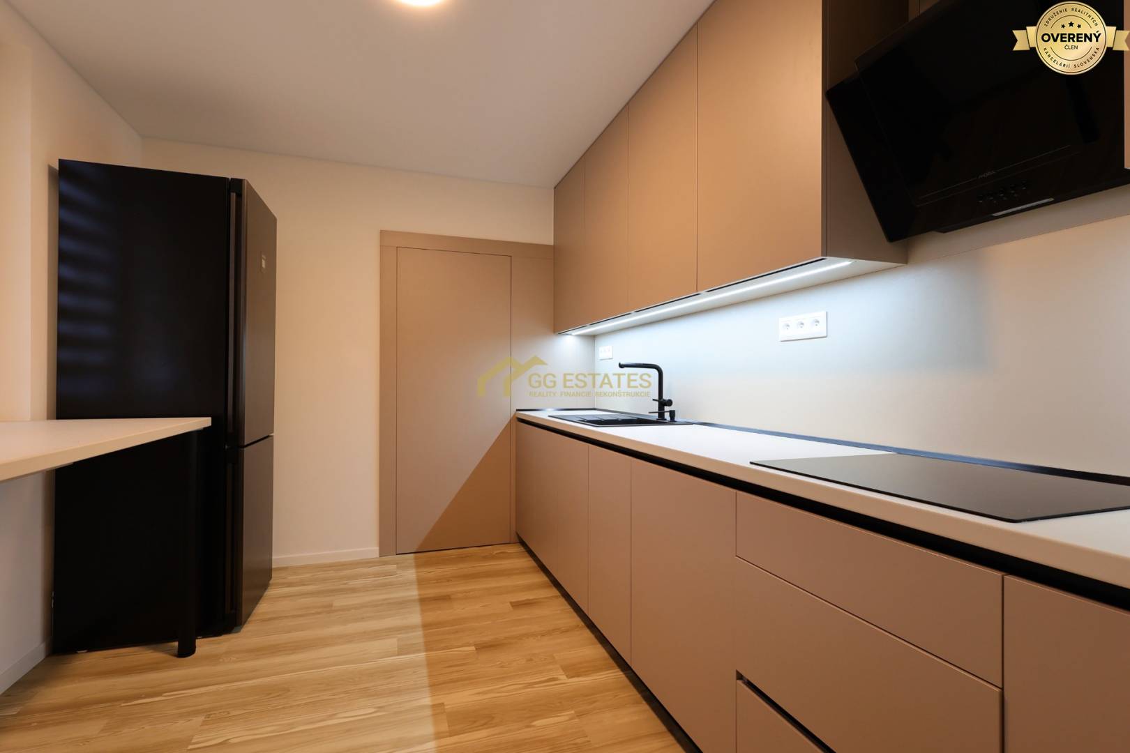 Na prenájom: moderný 3-izbový byt po kvalitnej rekonštrukcii