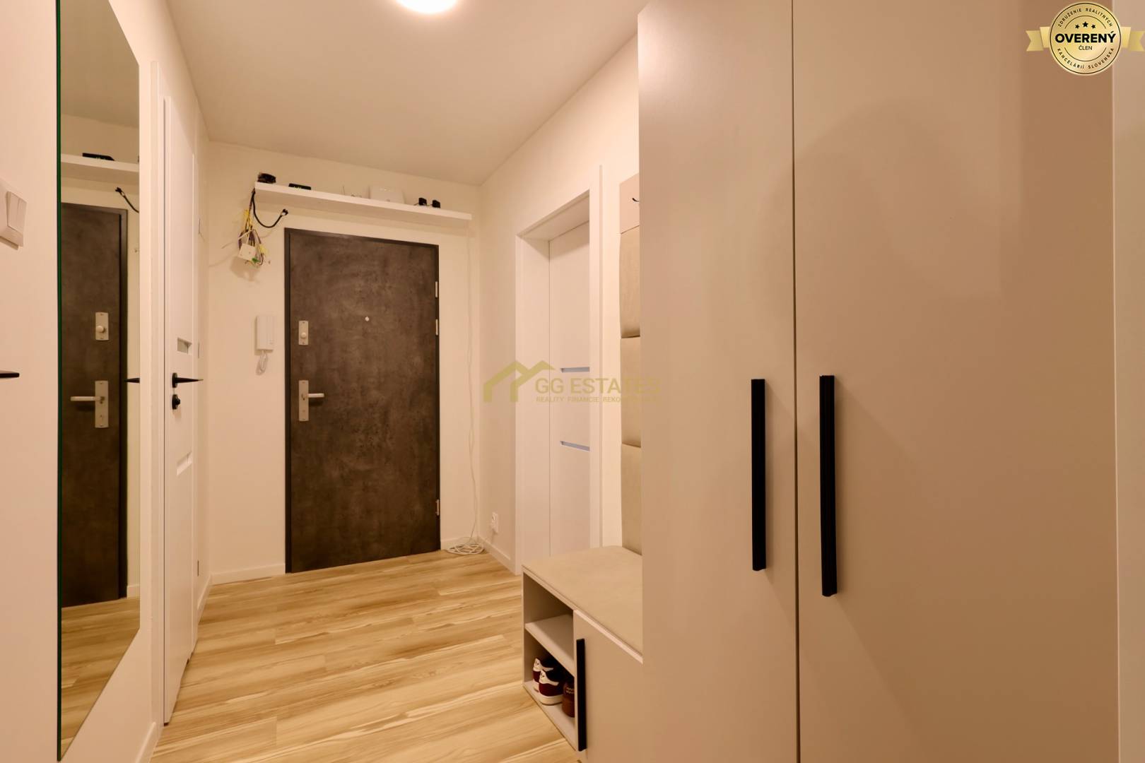 Na prenájom: moderný 3-izbový byt po kvalitnej rekonštrukcii