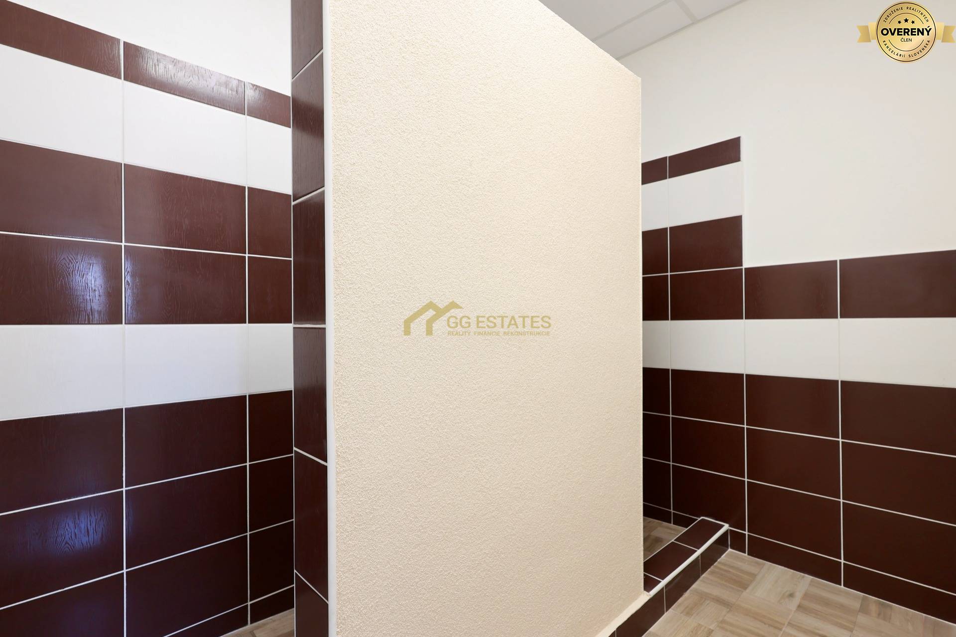 Novozrekonštruované kancelárie a skladové priestory na prenájom