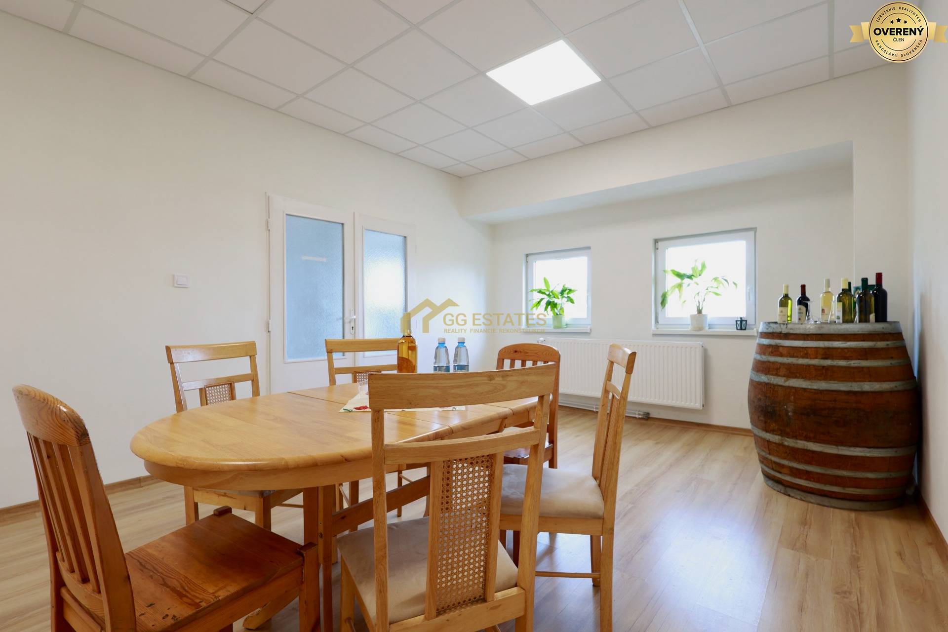 Novozrekonštruované kancelárie a skladové priestory na prenájom