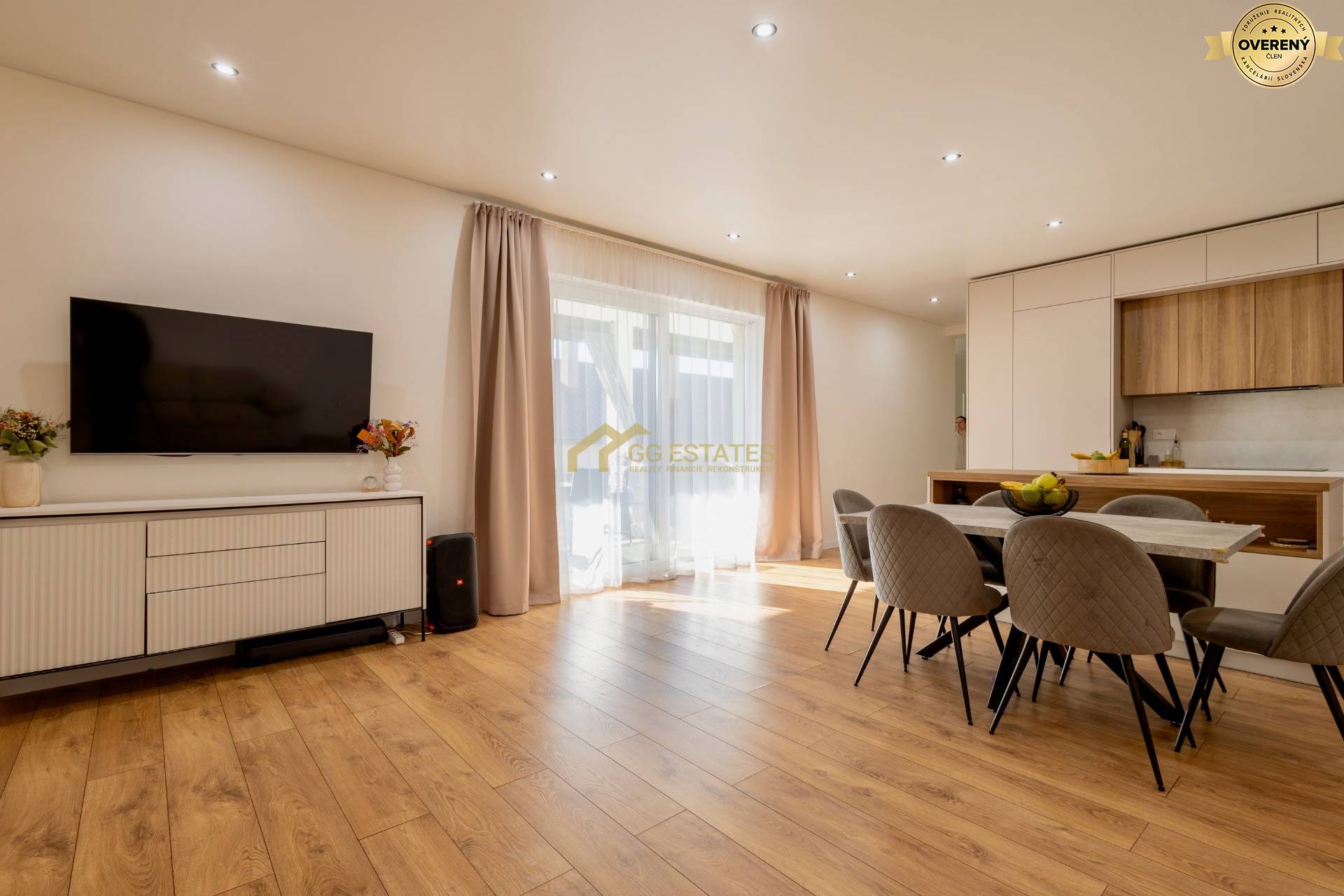 Moderná novostavba RD v obci Staré