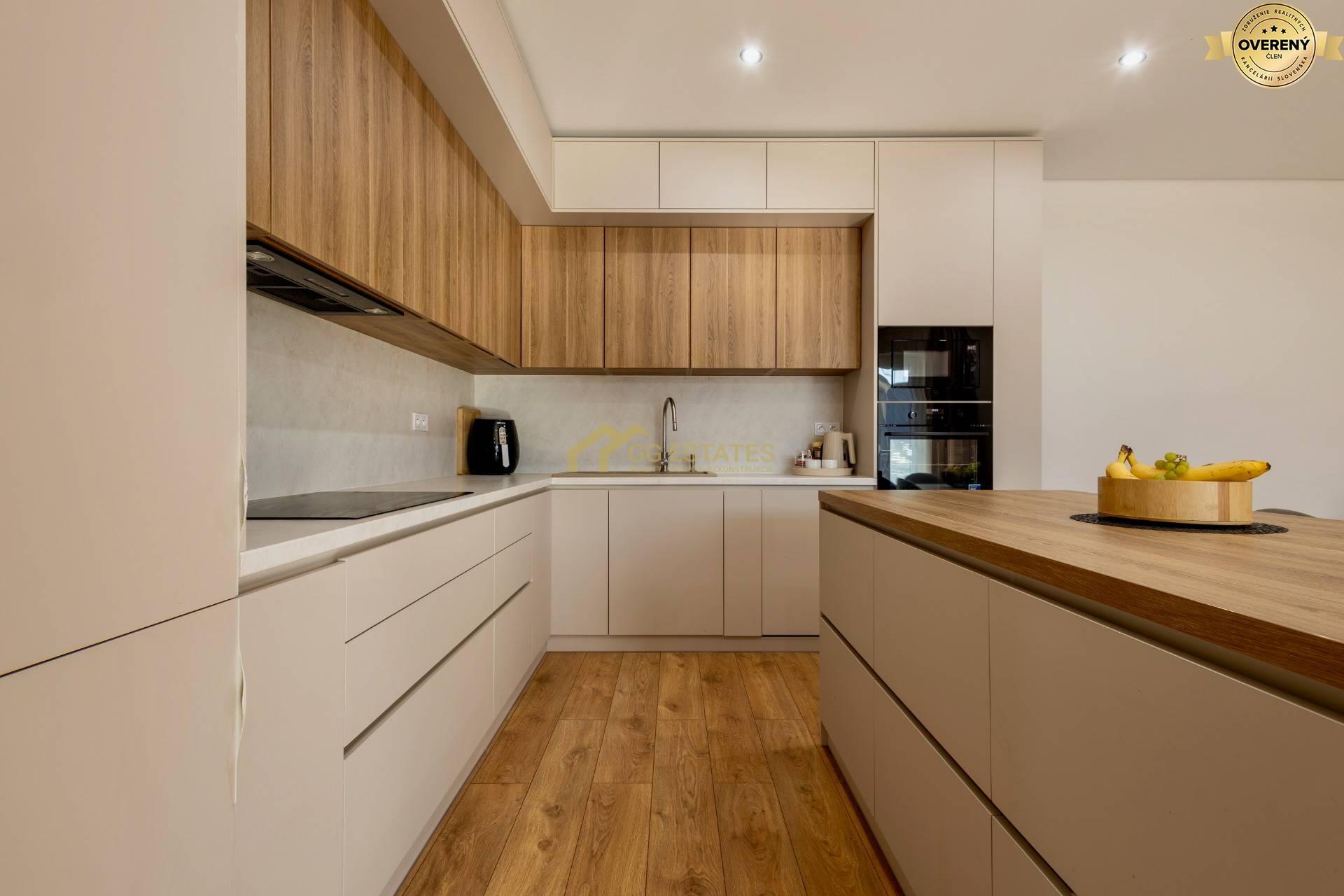 Moderná novostavba RD v obci Staré